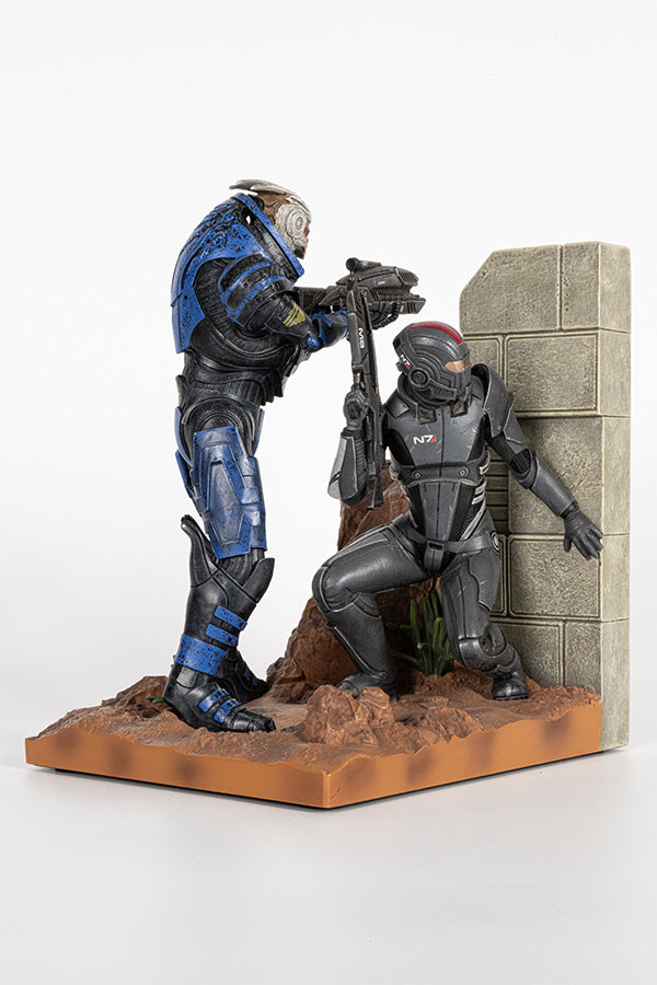 Reggilibri di Mass Effect Cover Fire